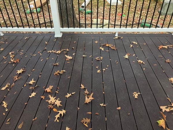 Trex Transcend custom deck and railing, Texas