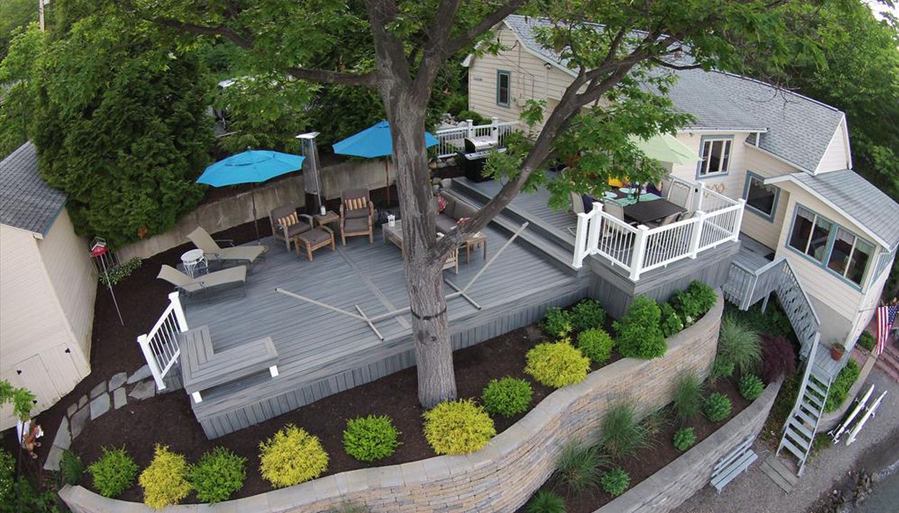 Island Mist decking - Keuka Park, NY