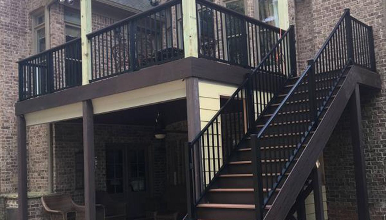 Trex Transcend Tiki Torch Decking