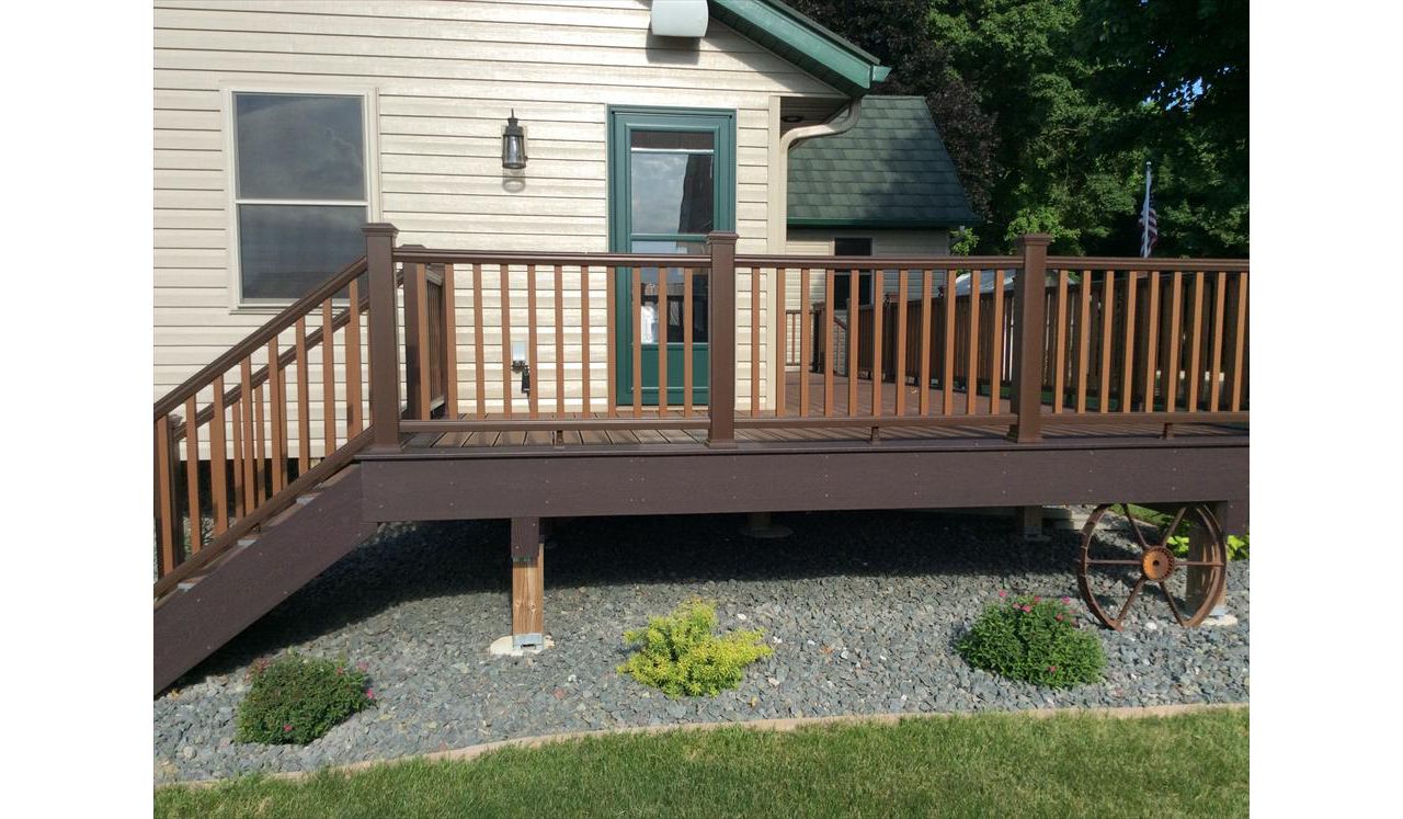 Trex deck with lighting