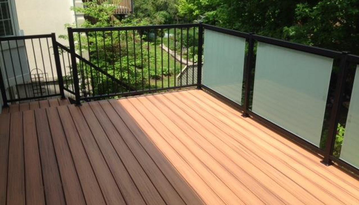 Tiki Torch; Black Aluminum Railing; Privacy Tempered Glass