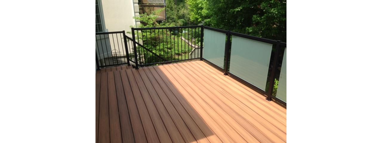 Tiki Torch; Black Aluminum Railing; Privacy Tempered Glass