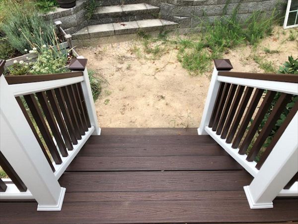 Trex Trascend Lava Rock stairs provide a safe, slip-resistant surface.