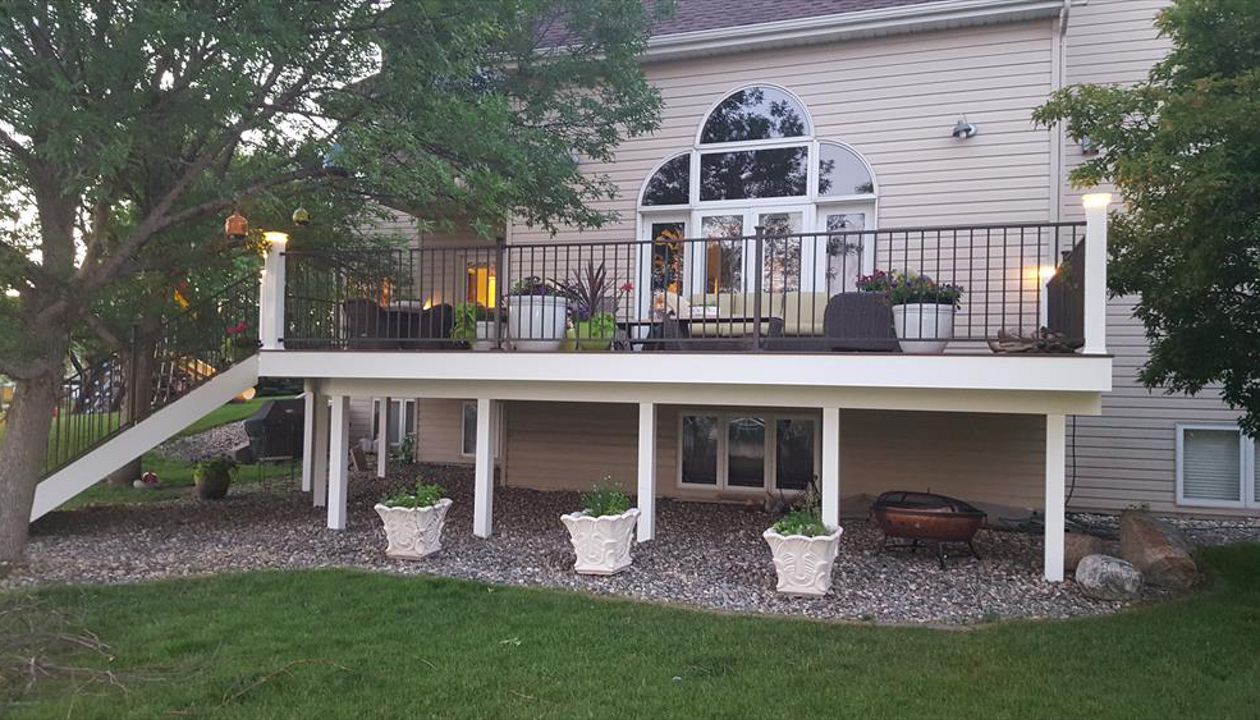 Build Right, Inc. Trex Composite Decking with Aluminum Railing and Lighting in Fargo, ND/Moorhead, MN Area