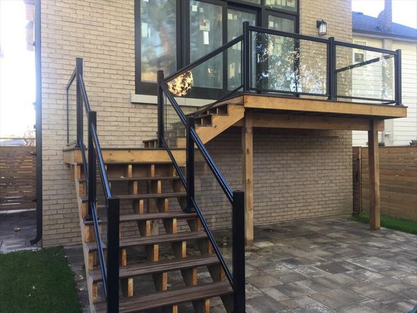 TREX, BLACK ALUMINUM RAILING GLASS STAIRS VAUGHAN THORNHILL NORTH YORK