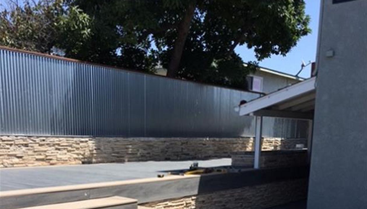 Transcend Tropical Island Mist and Transcend Classical Earth Tones of Rope Swing