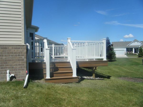 Transcend Havana Gold Stairs with Select Rail