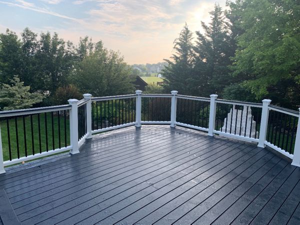 Completed Trex Winchester Gray Deck with Transcend rail ,square alum. balusters and top deck rail