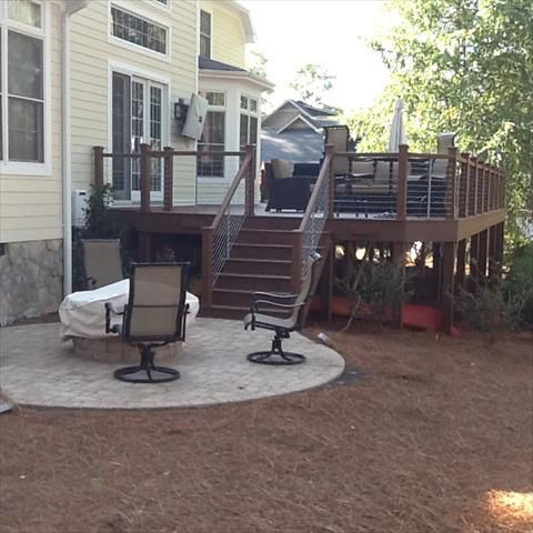 Trex fascia finishes this deck perfectly