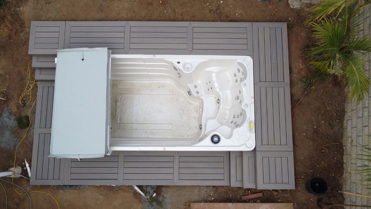 Clairemont spa deck