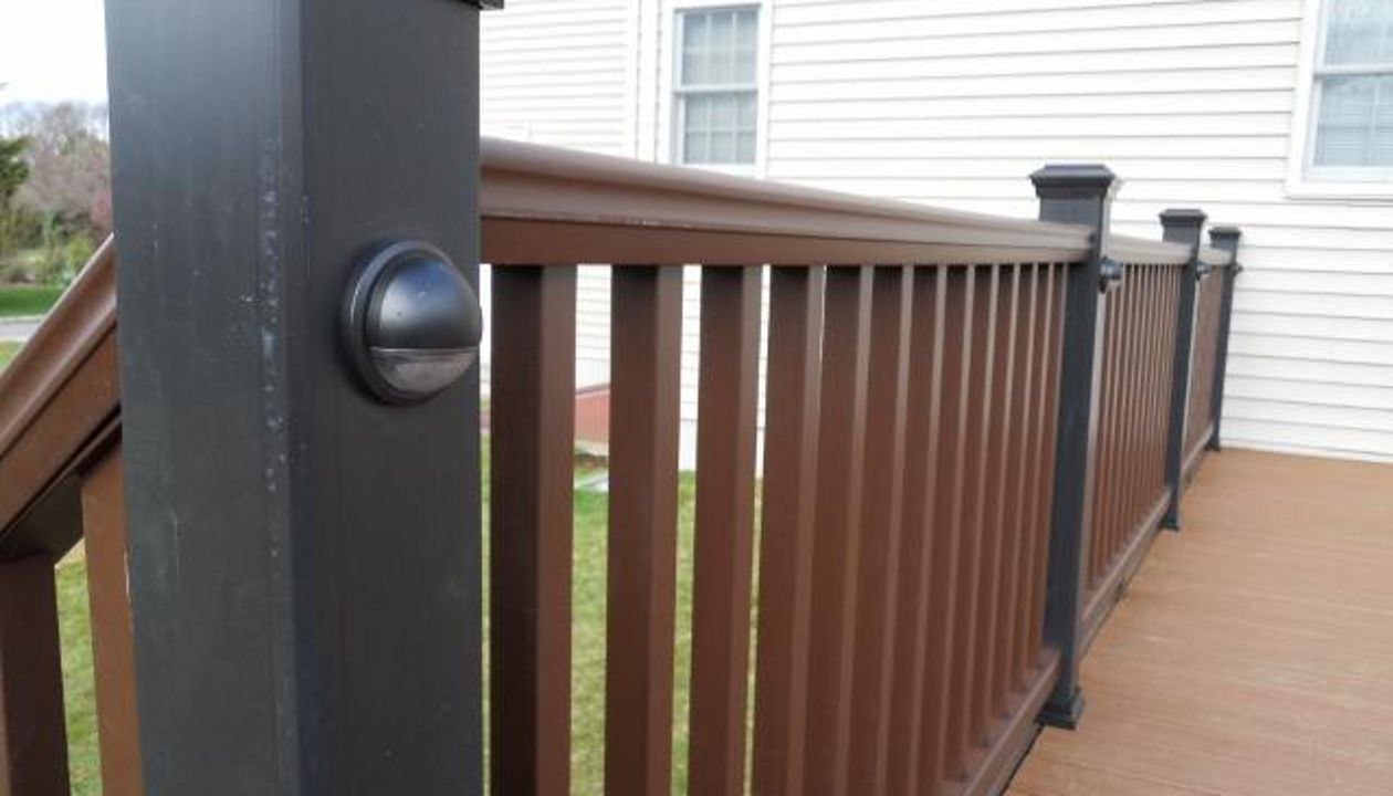 Smooth Black Lights, Black Posts, Vintage Lantern Rails