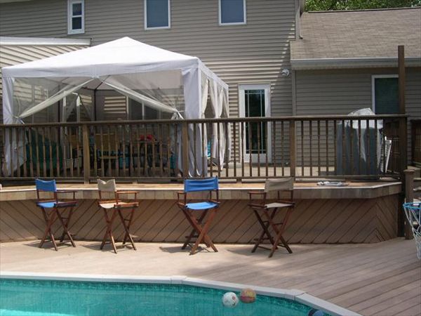 deck and pool bar