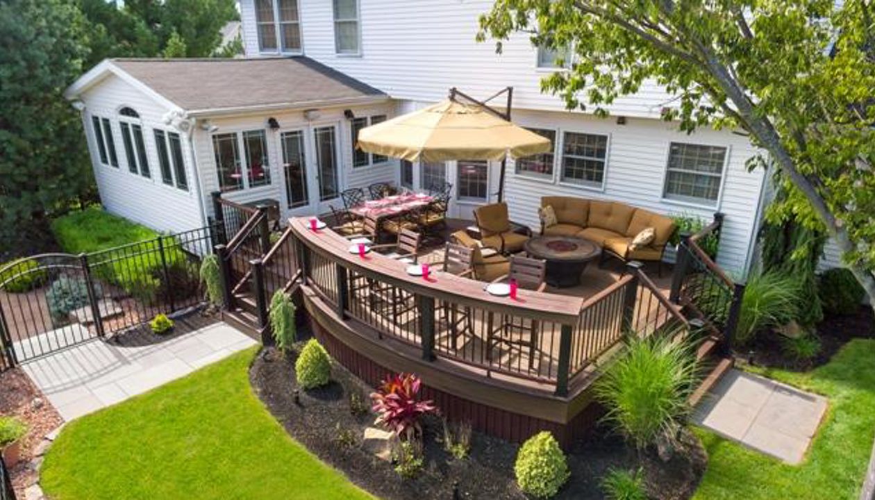 Trex Spiced Rum and Vintage Lantern Deck and Rail