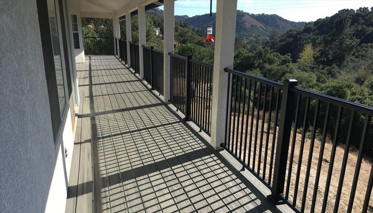 Island Mist Transcend Trex Deck in Grover Beach
