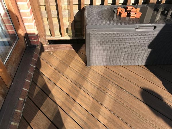 Laying to brick edge and corner detail.