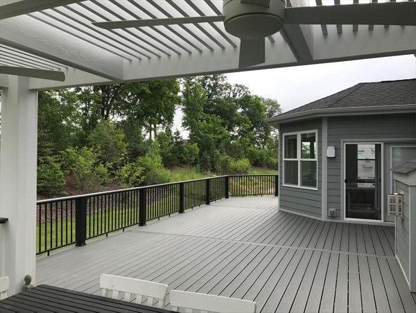 Trex decking in Clam Shell - Medina
