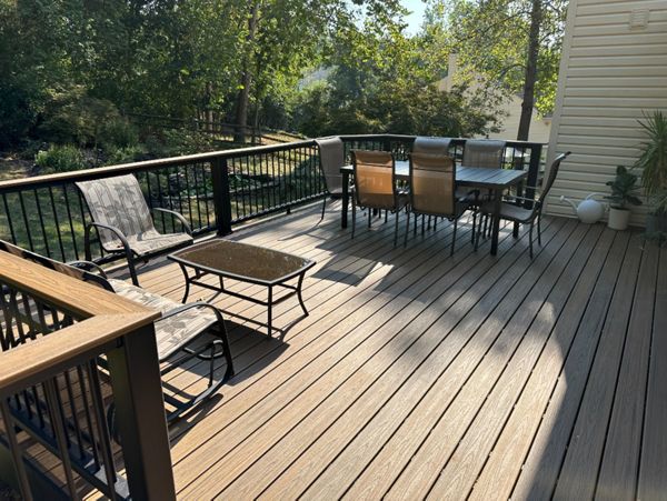 Trex Transcend Havana Gold Decking with Trex Universal Hideaway Fasteners