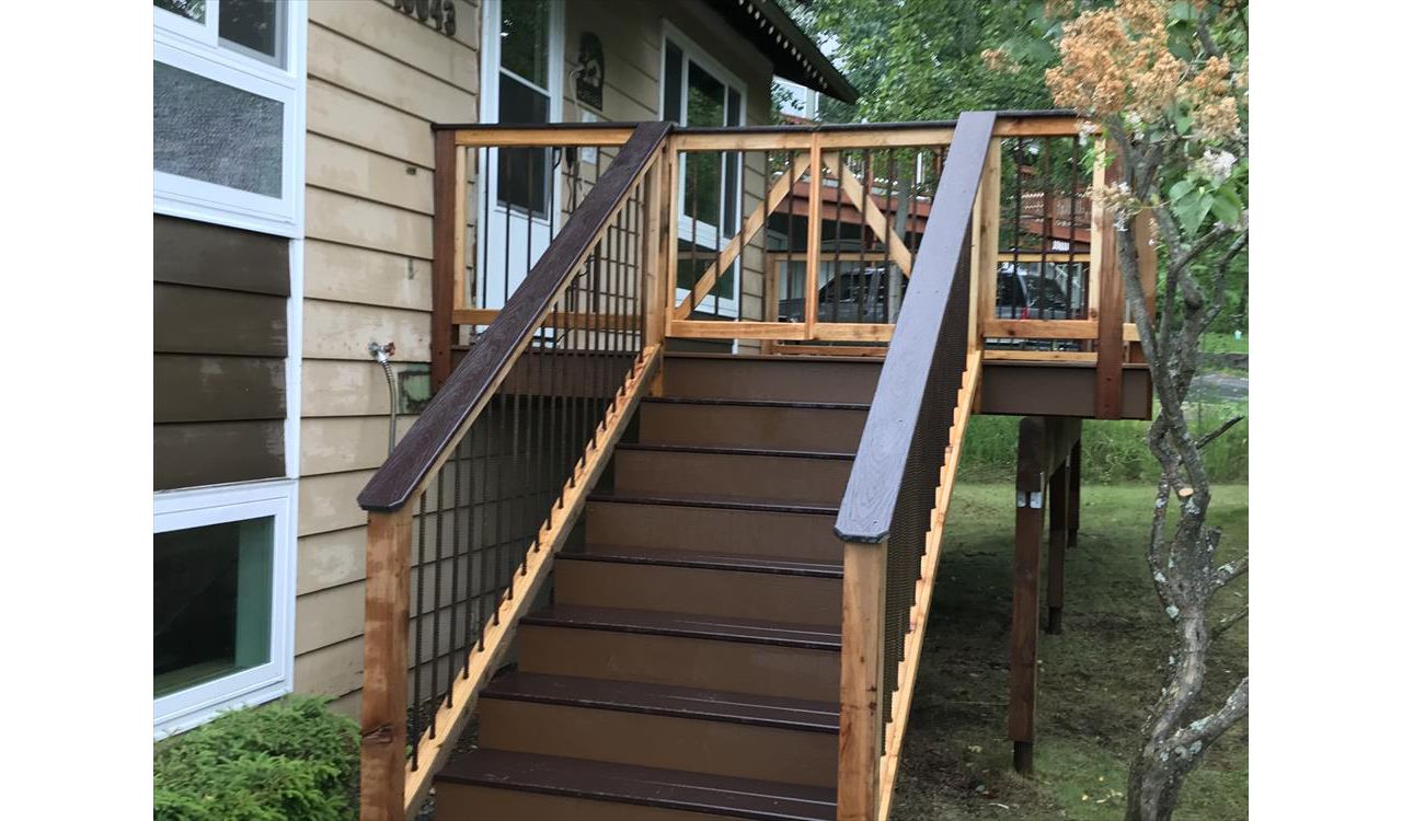 Custom gate to keep your pets in!