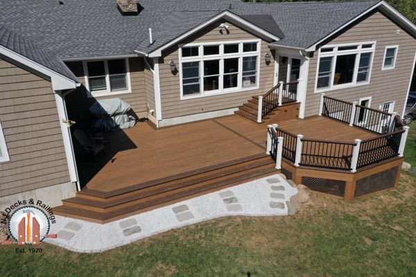 Havana Gold body with Spiced Rum border with Signature black aluminum railing and Spiced Rum cocktail railing