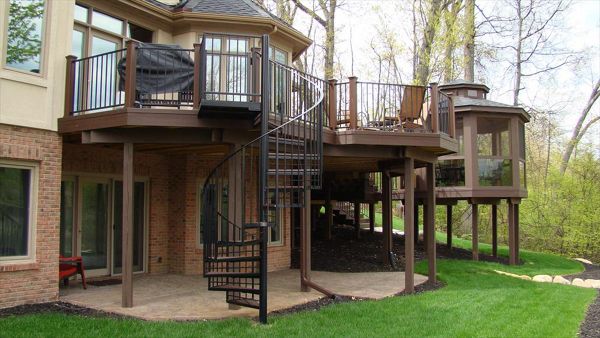 Trex deck and Gazebo with spiral stay case in Northville, Michigan