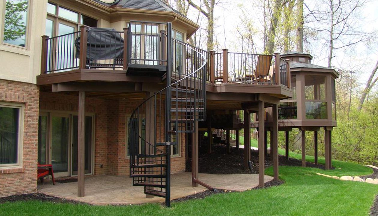 Trex deck and Gazebo with spiral stay case in Northville, Michigan