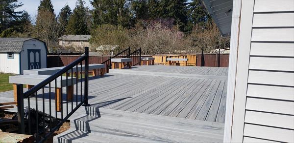 Trex enhance foggy wharf decking /picture frame