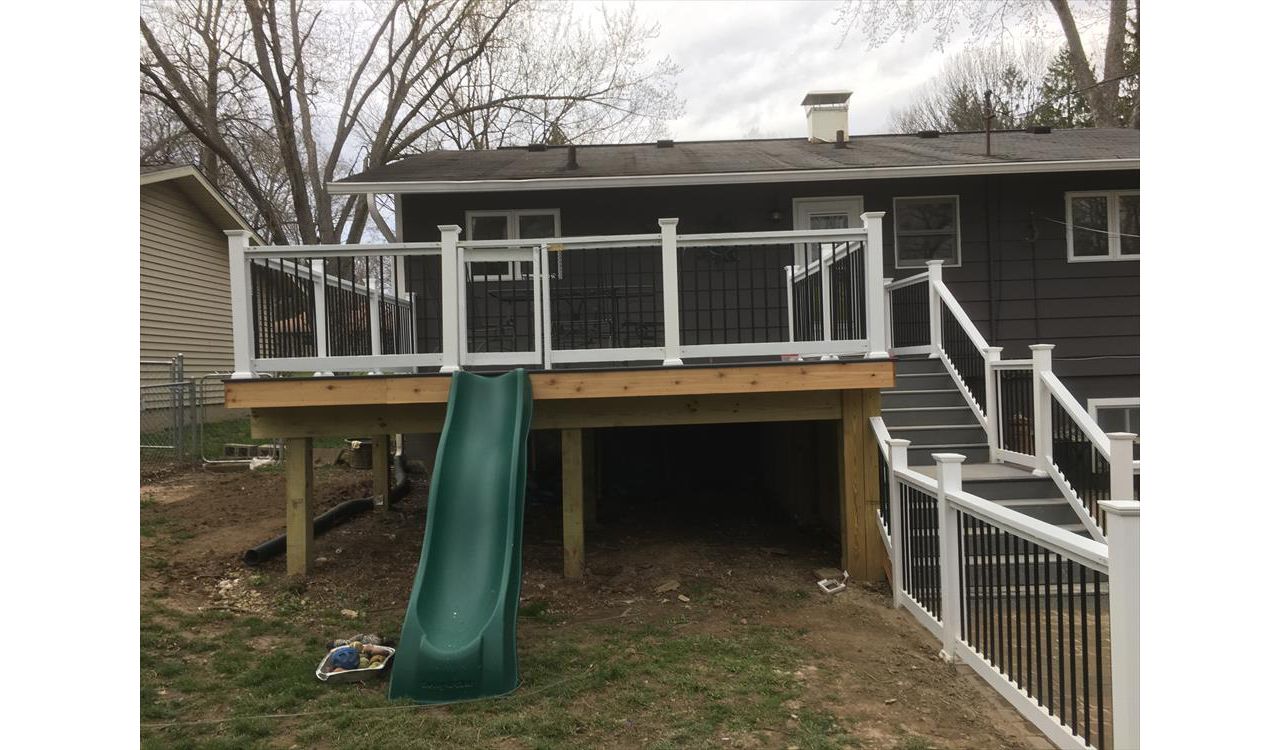 Trex Select Pebble Grey Decking - Zionsville, Indiana