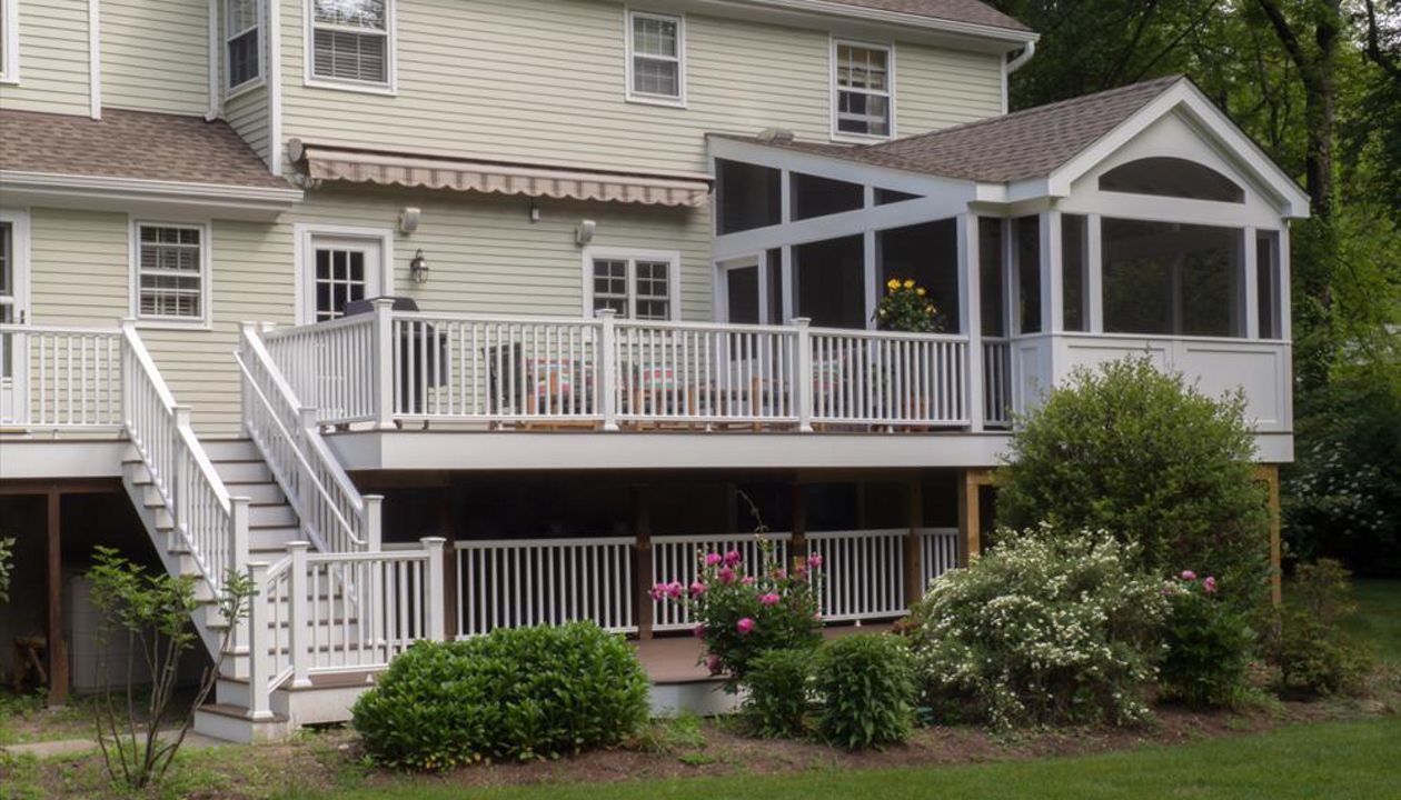 Multi-level Deck and Screened Porch, Trex Transcend, Spiced Rum, Wilton, CT