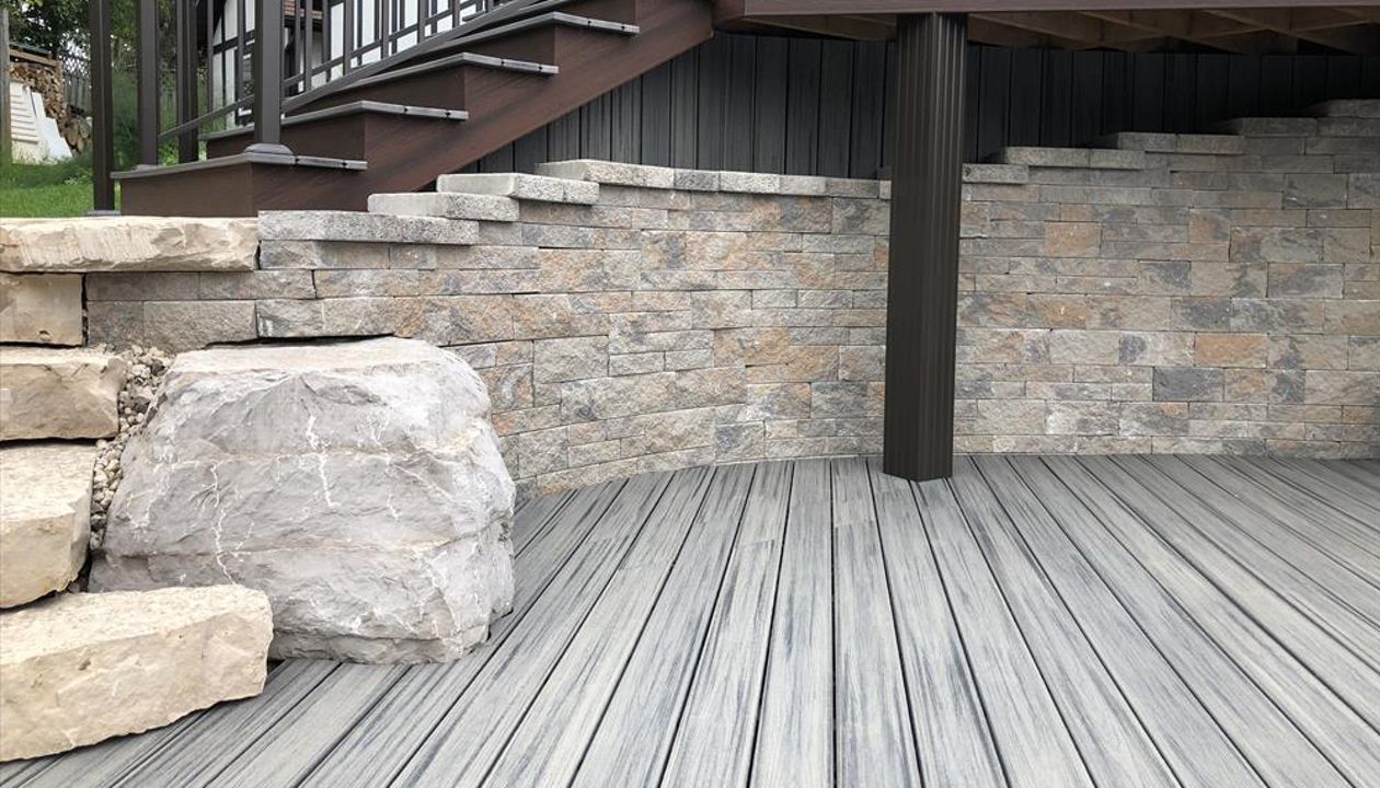 Trex custom composite deck builder servicing Acton, Georgetown, Halton Hills