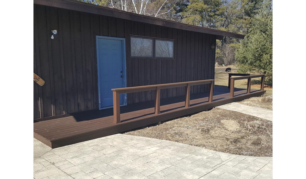 Trex Transcend Spiced Rum decking