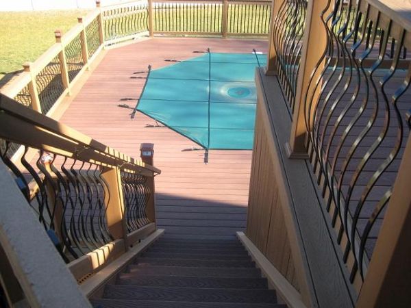 Trex Accents with decorator spindles