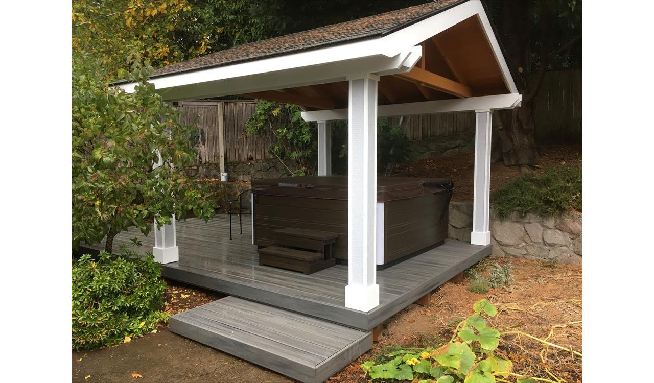 Island mist decking with custom roof by us.