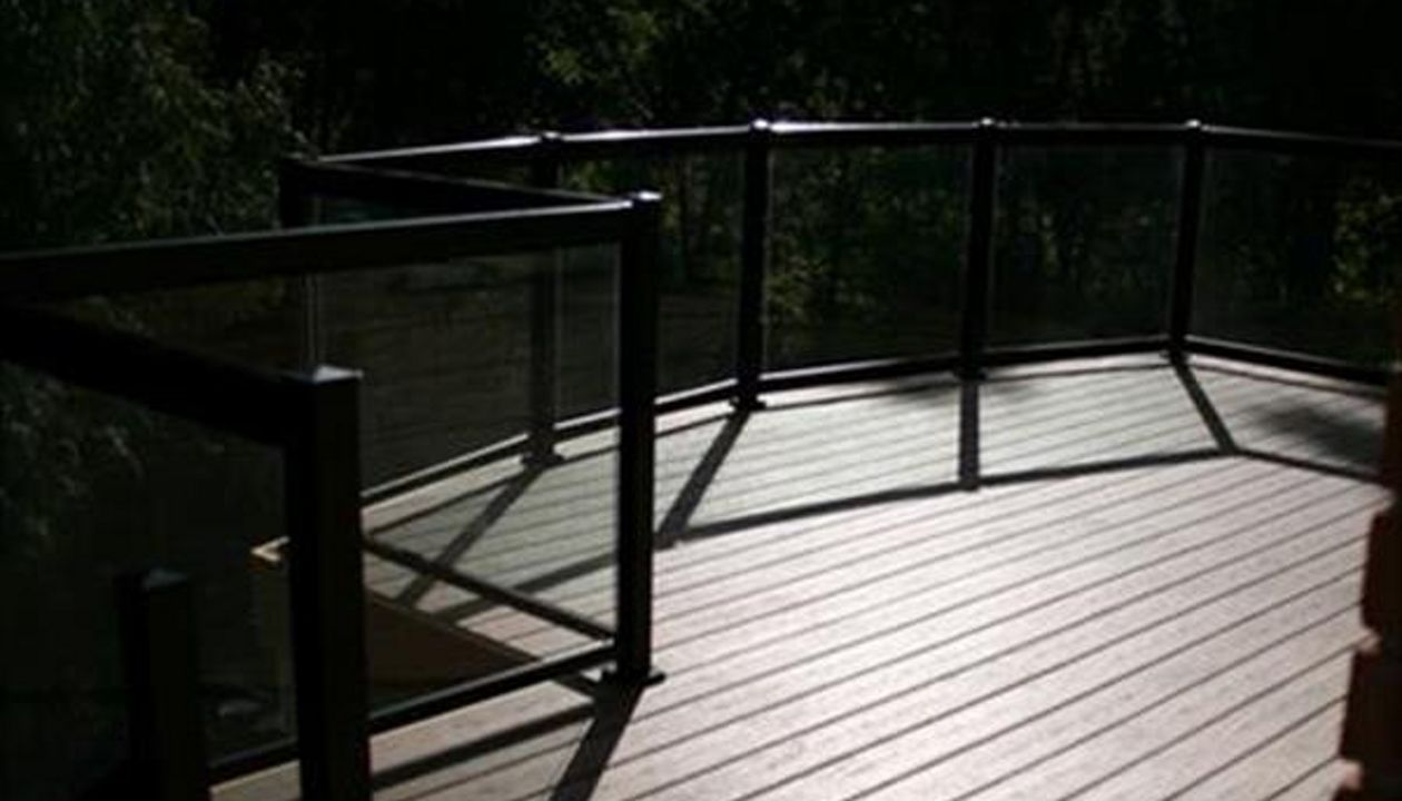 Trex Composite Deck Builder - Kitchener, Waterloo, Cambridge, Ontario