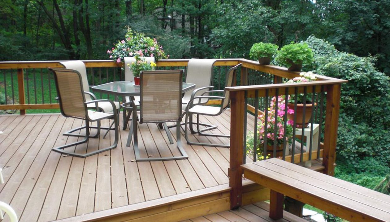 Trex Transcend Tree House in Orefield, PA