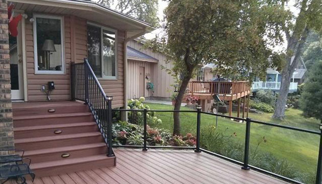 Trex Transcends Tiki Torch Decking - New Brighton, MN