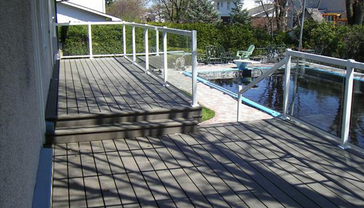 Trex Accents - Color: Winchester Grey