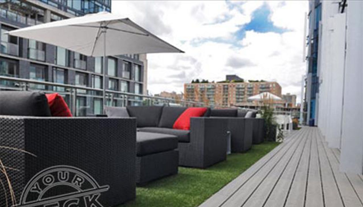 Coca Cola building rooftop deck by Your Deck Co. in Toronto