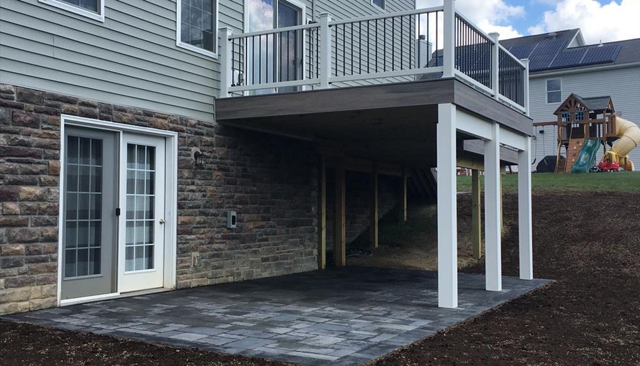 Trex Enhance -Rocky Harbor