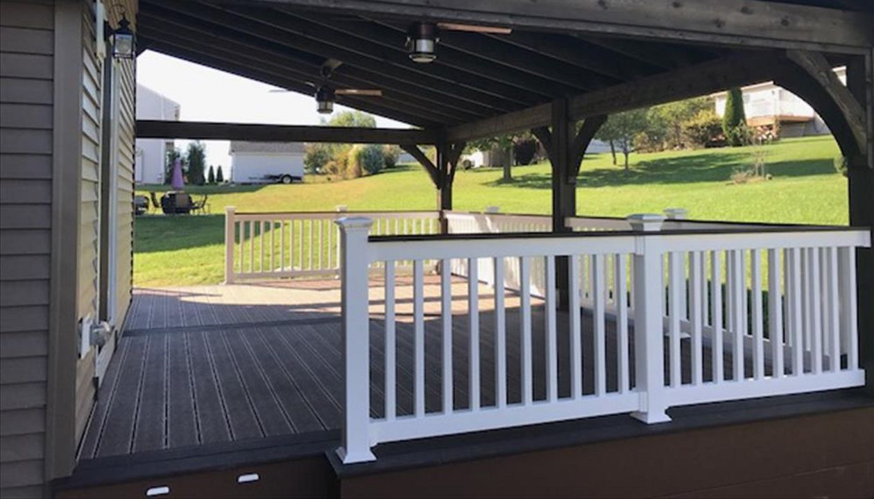 Two Tone Trex Deck with Alpine Roof System