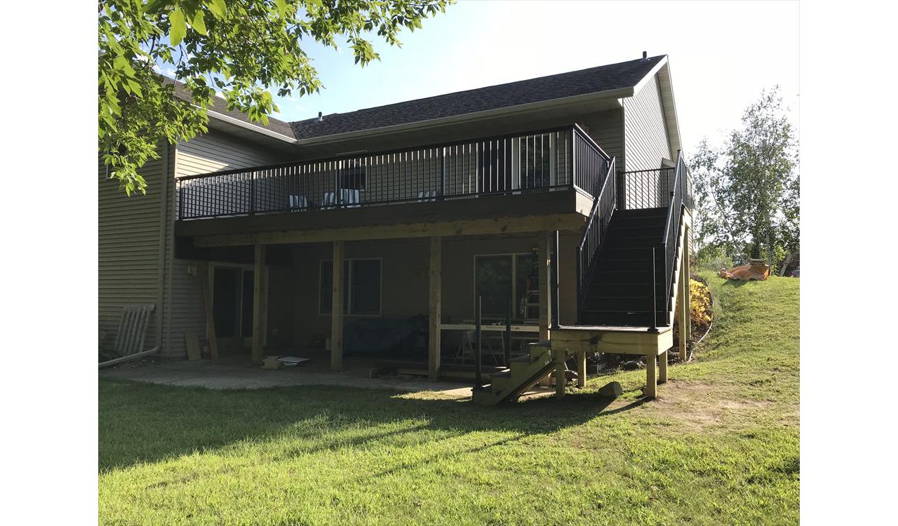 Anderson deck . This one has Rain escape on it