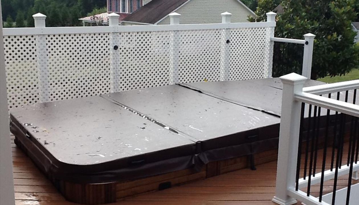 Trex Decking Hot Tub