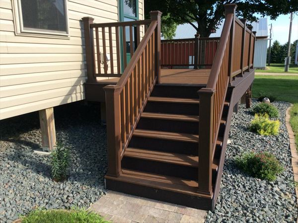 Trex back steps off deck