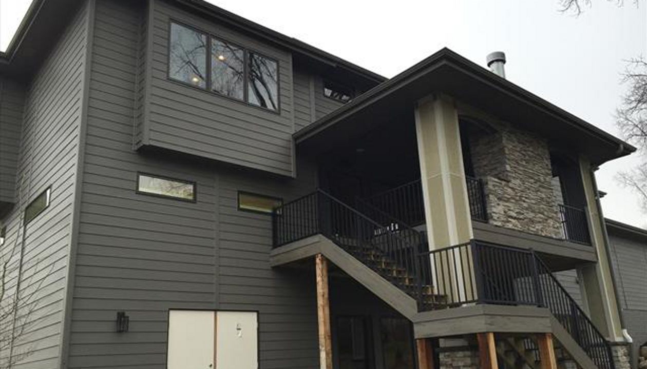 Trex transcend Island Mist custom deck, Omaha