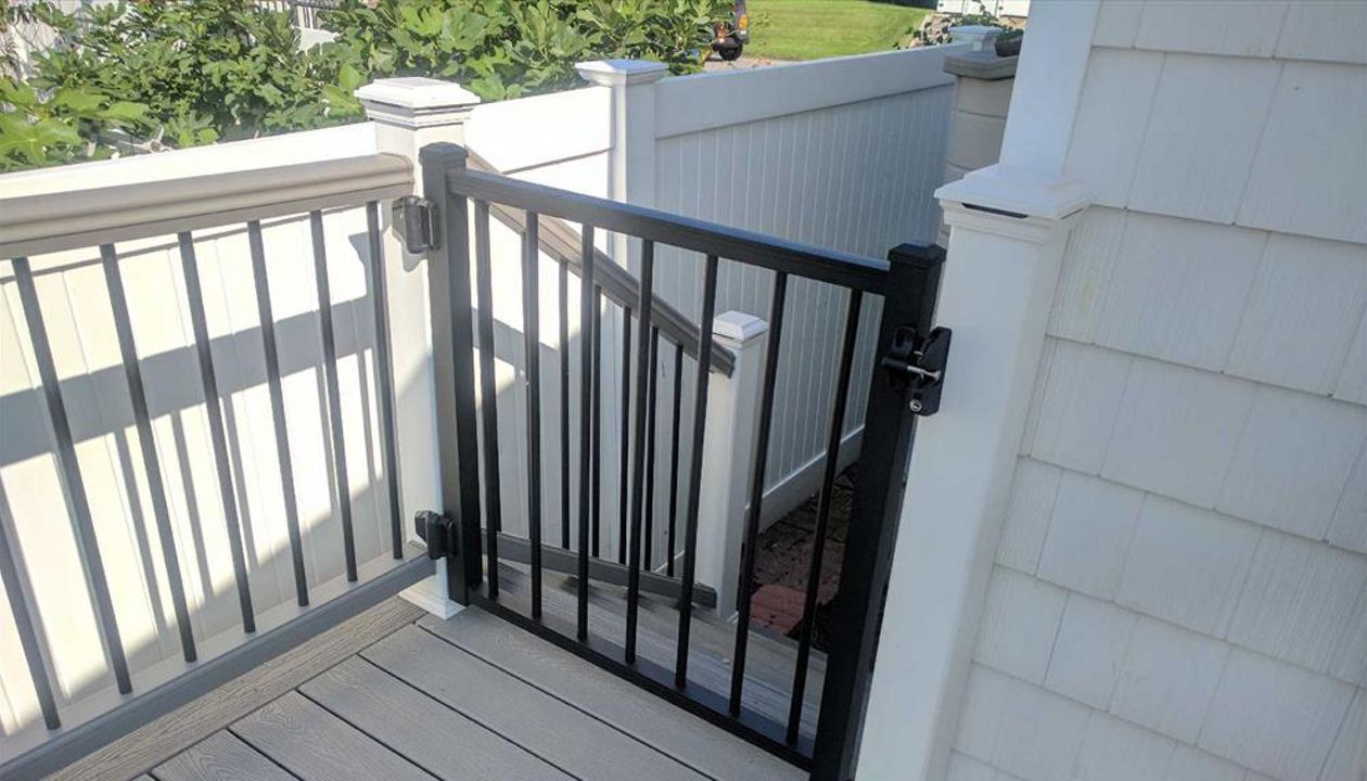 Transcend Pool Deck - Gravel Path/Island Mist 5