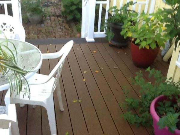 Trex deck has great space for a table and chairs