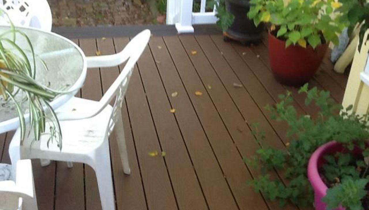 Trex deck has great space for a table and chairs