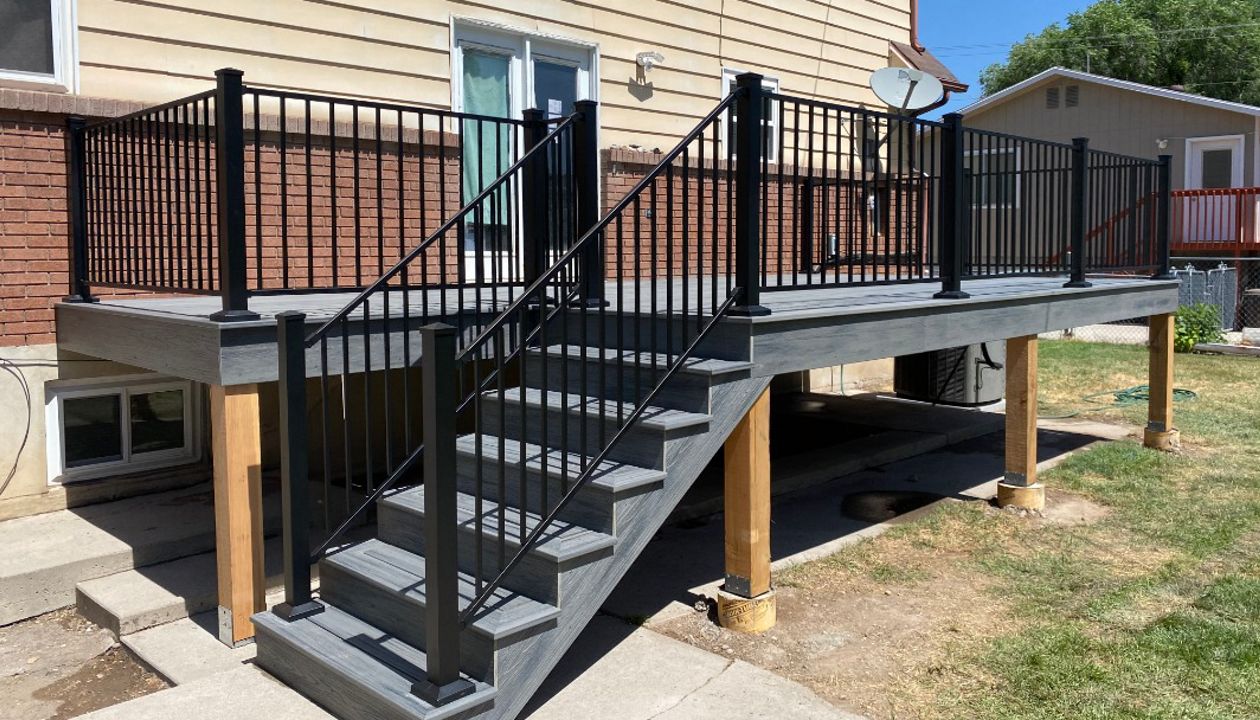 Trex Island Mist Deck