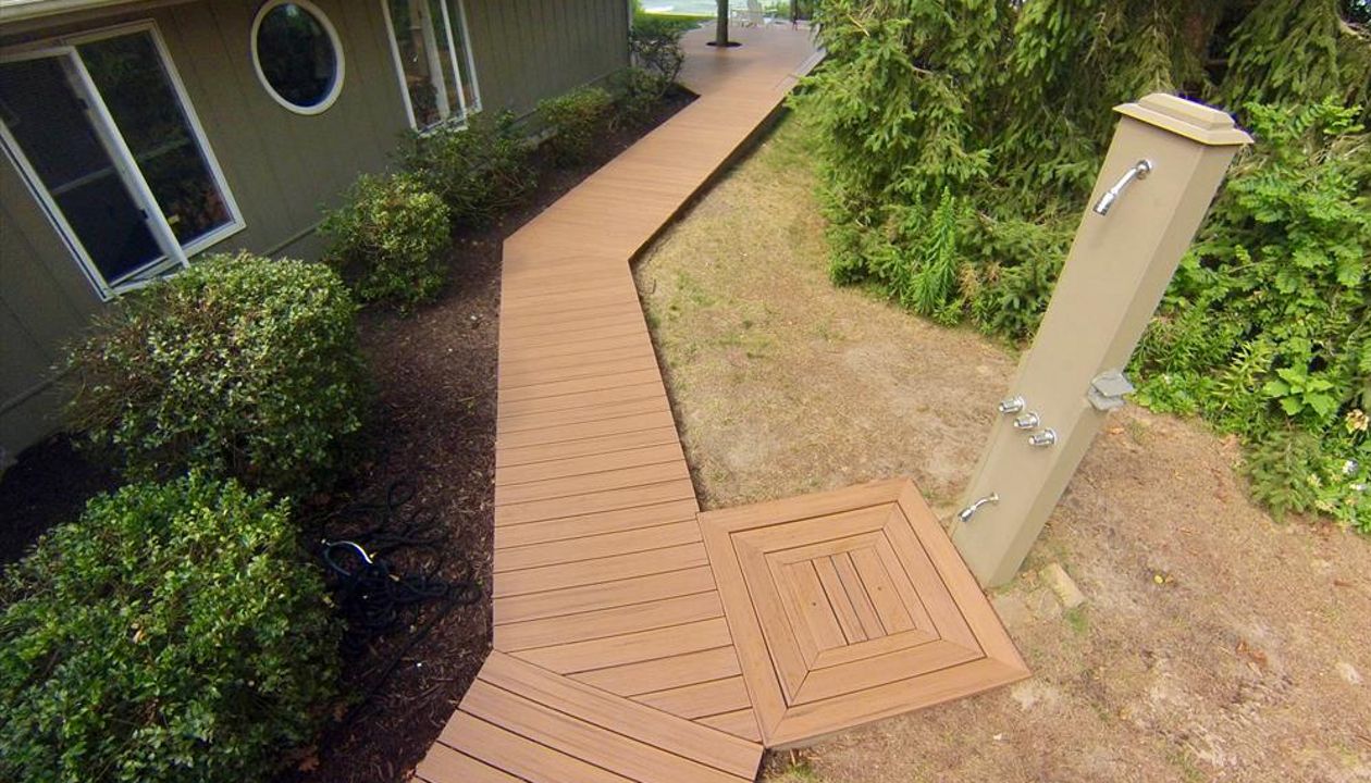 Beach walkway in Trex Transcend.