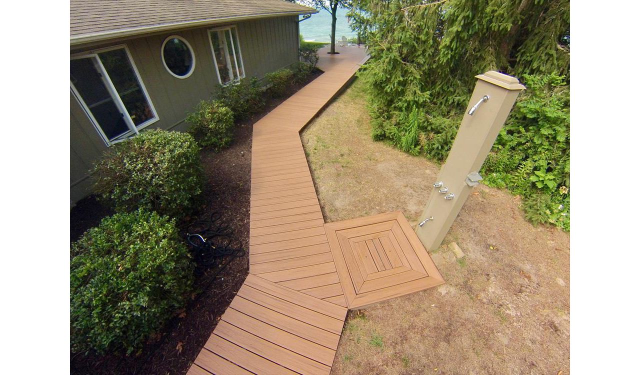 Beach walkway in Trex Transcend.