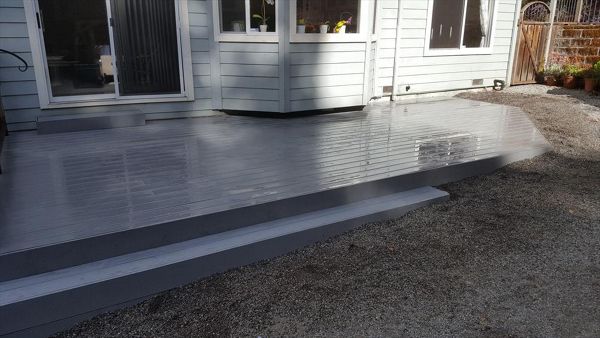 Aptos deck Trex Select Pebble Gray